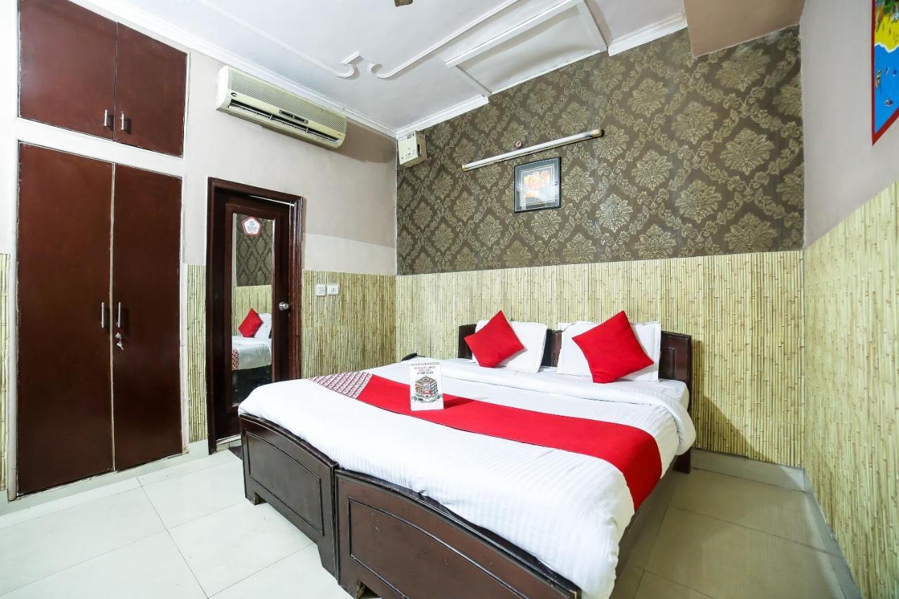 Oyo Downtown Inn Near Leisure Valley Park Gurgaon Bagian luar foto